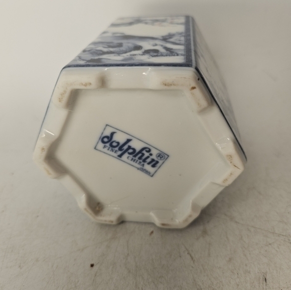 Vintage hexagonal shaped ginger jar - Picture 4 of 6